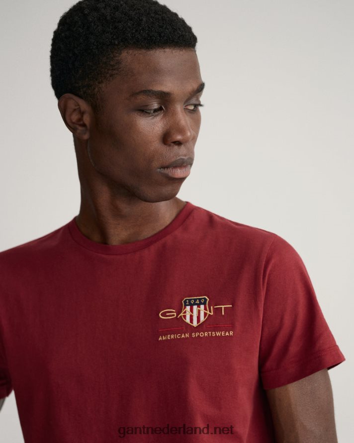 GANT Heren rood geplooid T-shirt met geborduurd schild uit het archief R48460201